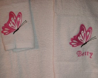 Color White and Multi-Color Butterflies C Home Collection Bath Towel 1 pc