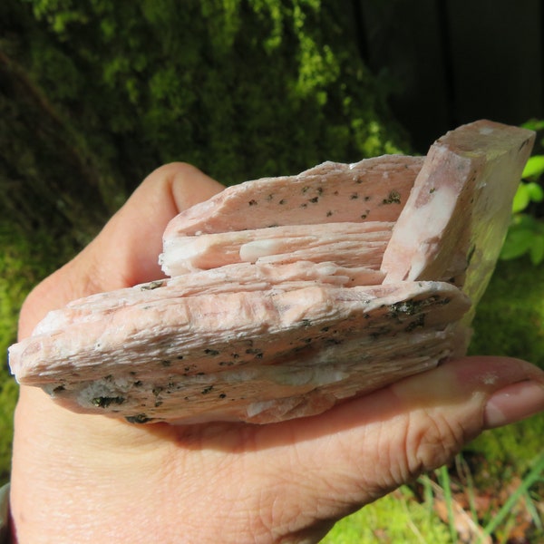XL Baryte crystal 11cm x 8cm x 4cm ca. 647 grams stone psy deco minerals decoration rock healing chakra specimen pink mineral minerals