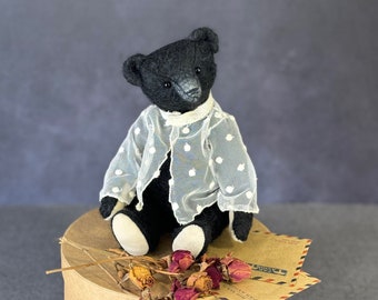 Teddy bear Mia mohair teddy bear 23 cm (9.06in) Like a vintage teddy bear hand made ooak teddy bear