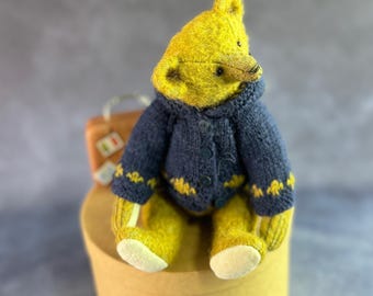 Handmade Mohair Teddy Bear: Vintage Style Tourist with Knitted Sweater