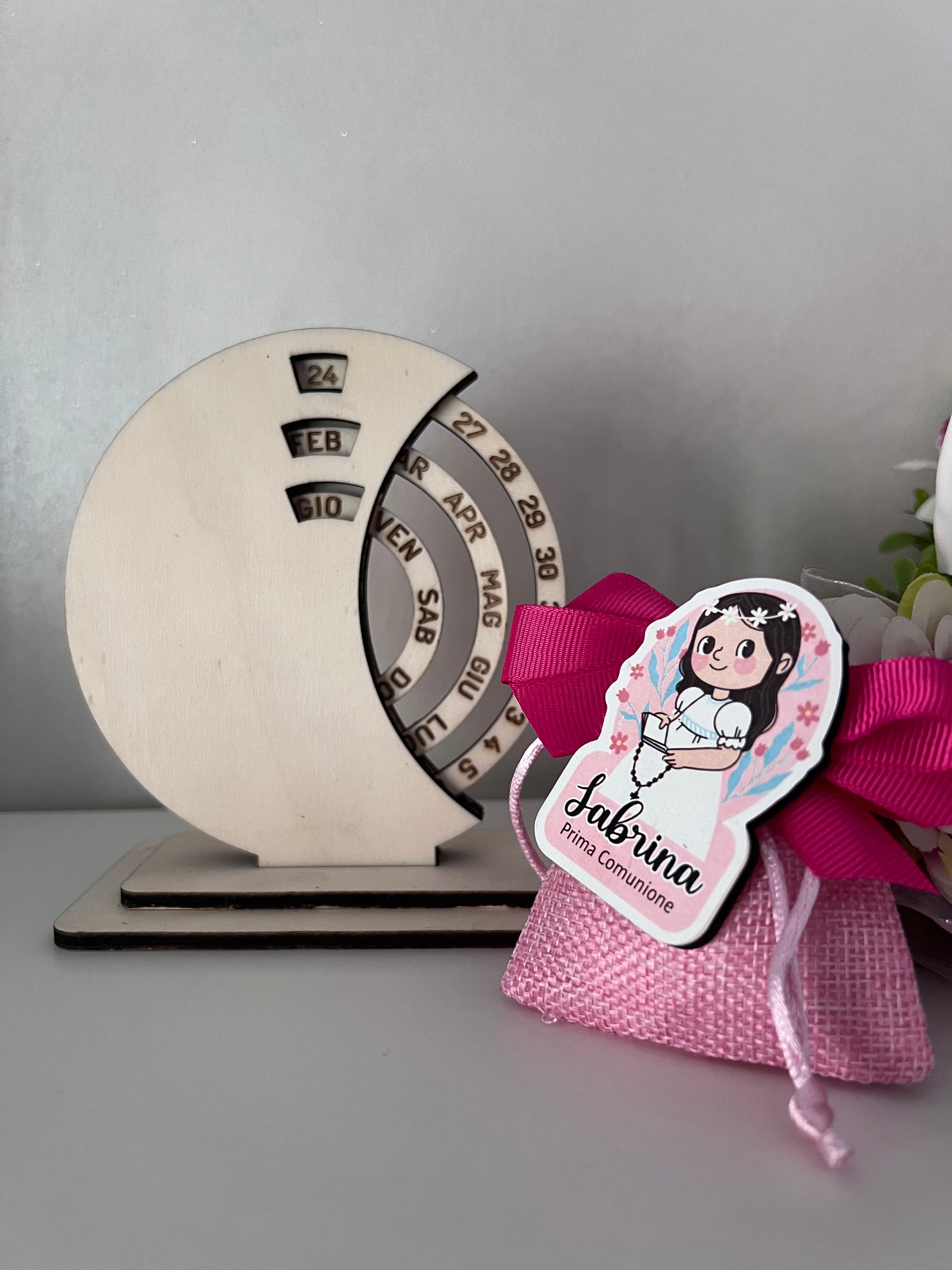 Manschin-Laserdesign Libro degli ospiti Drop in legno e vetro acrilico personalizzato per matrimonio, incisione a scelta, colore a scelta con cuori (legno scuro