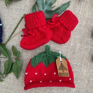 Booties and Strawberry hat in red, see other listing for strawberry hat