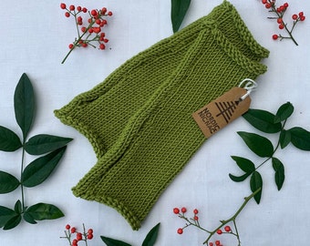 Wristwarmers in chunky merino wool- Green