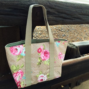 PDF DIGITAL DOWNLOAD Oil Cloth Tote Sewing Pattern