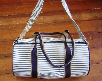 PDF DIGITAL DOWNLOAD Duffle Bag Sewing Pattern