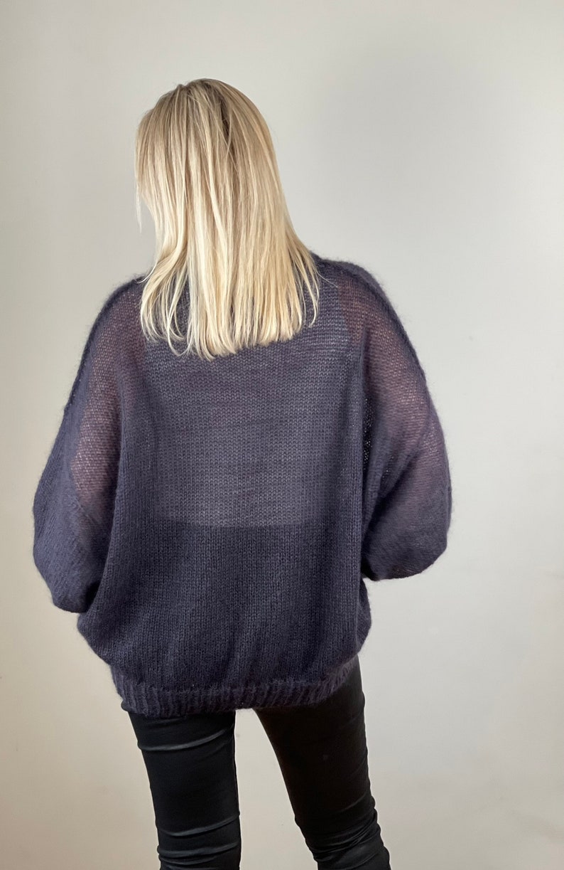 Übergroßer Pullover mit auffälligen Ballonärmeln, Einheitsgröße, dunkelblauer Pullover Bild 6