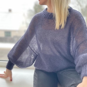 Übergroßer Pullover mit auffälligen Ballonärmeln, Einheitsgröße, dunkelblauer Pullover Bild 9