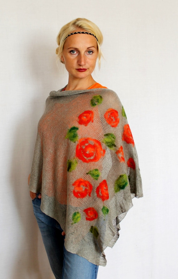 argue★SHETLAND WOOL LINEN VINTAGE PONCHO Poncho With Felted Red Flowers/linen Pancho Knitted Linen
