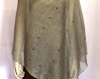 Pancho Cape aus reinem Leinen, grauer Wickelponcho aus Leinen, grauer Poncho aus Leinen, hellgrauer Schal, Strickschal, moderne Poncho-Leinen-Accessoires