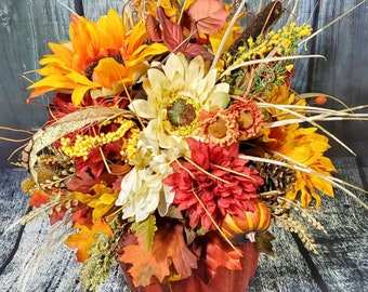 Thanksgiving Table Arrangement, Pumpkin centerpiece, Fall floral arrangement, Pumpkin decor, Fall decor, Autumn centerpiece, Give thanks