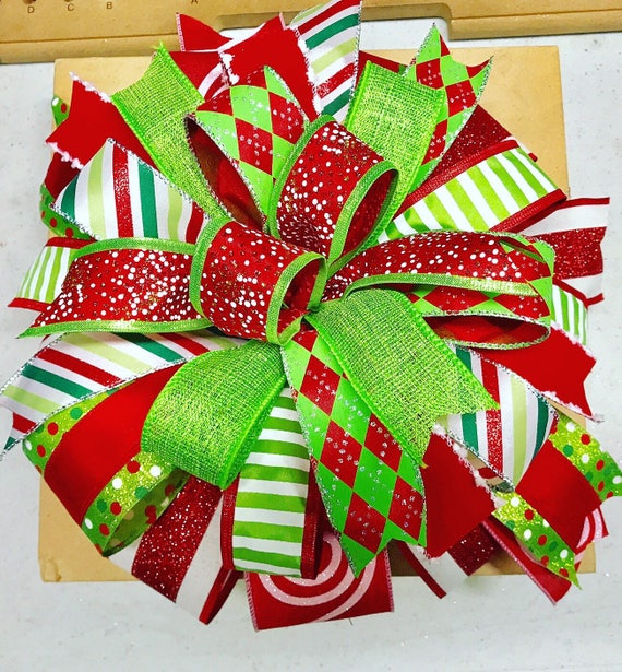 How to Make a Bow With Ribbon for Christmas  Bow Making Tips and Tricks  (2023) : 6 Steps (with Pictures) - Instructables