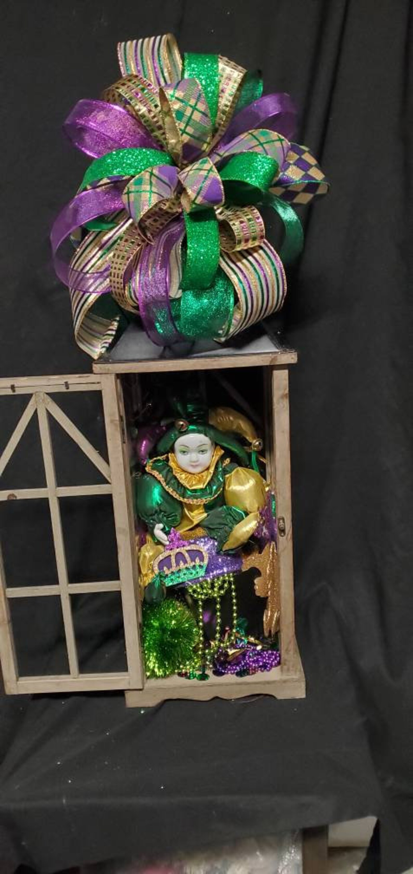 mardi gras tree topper ideas