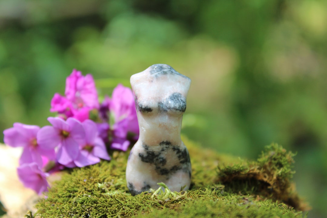 Pink Zebra Crystal Model Goddess Body Carving 17 Grams 1.50x.74x.62