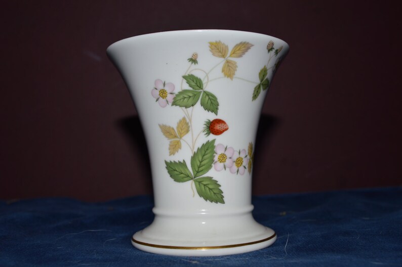 Wedgwood Wild Strawberry Bone China Vase Etsy