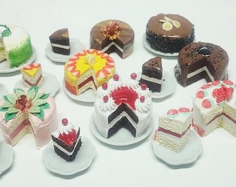 Dollhouse Miniature Cakes: Spring Selection (Fake Food)