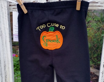 Too Cute to Spook Halloween Leggings