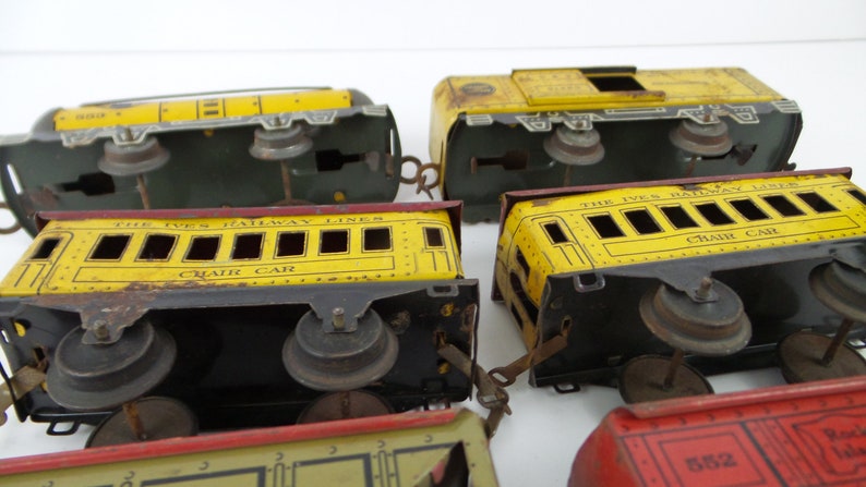 Early 1950/'s HO Gauge Pick /& Choose Individual Trains