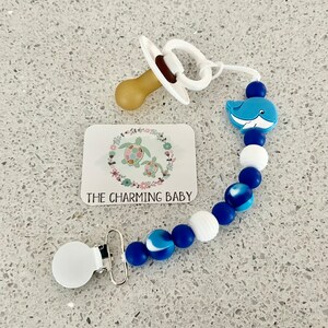 SILICONE WHALE PACIFIER Clip / Silicone Whale + Blue & White Beads / Beach Baby /New Baby Gift / Baby Shower Gift / Ocean Pacifier Clip