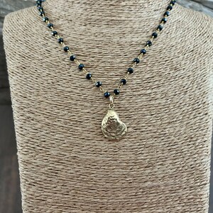 GOLD OYSTER NECKLACE / Gold Oyster Pendant + Black & Gold Rosary Chain / Oyster Necklace / Coastal Grandma / Beach Wedding / Bridesmaid