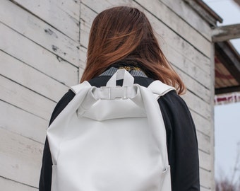 Unisex backpack- Minimalist style bag- Uni backpack- Handmade - School bag - Roll top Rucksack