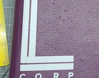 Calcomanía de L Corp / Inspirada en Supergirl