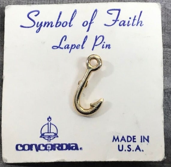Fish Hook Symbol of Faith Small Gold Tone Lapel Hat Vest Jacket Backpack  Bag Pin 