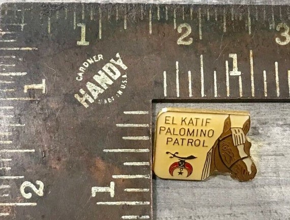 EL Katif Palomino Patrol Horse Shriner's Masonic Hat Lapel Jacket Vest Bag Pin View 3