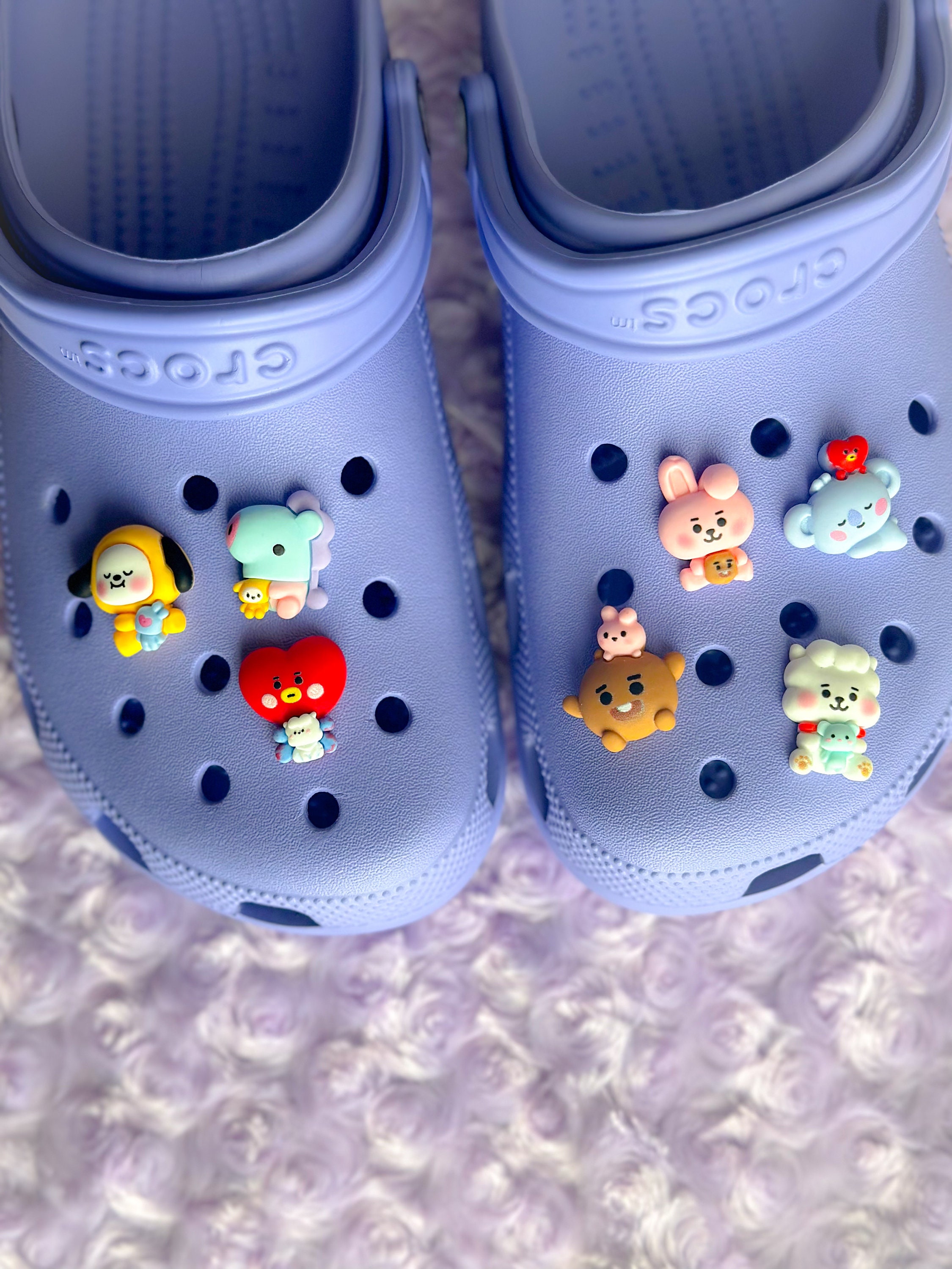 Cute crocs top with charms