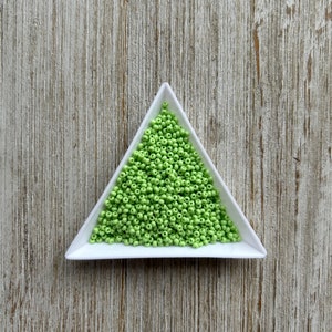 Cuentas de semillas 10/0, cuentas de color verde pálido opaco, cuentas de semillas checas, cuentas de semillas Preciosa, cuentas de vidrio, cuentas de semillas verdes, suministros para abalorios