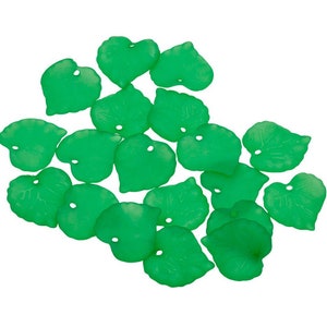 20 Green Plastic Leaves, Czech Plastic Leaves Beads, 16 mm Plastic Leaf Beads, Frosted Acrylic Matte Green Beads, Leaf Charm Supplies