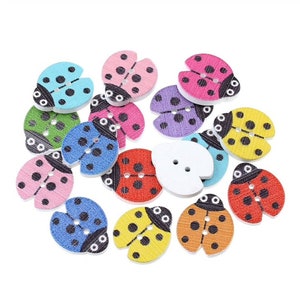 Lady Bug Wooden Button, Two Holes Wood Buttons, Colorful 18 mm Button, Insect Pattern, Flat White Sweater Button, DIY Scrapbooking Supplies