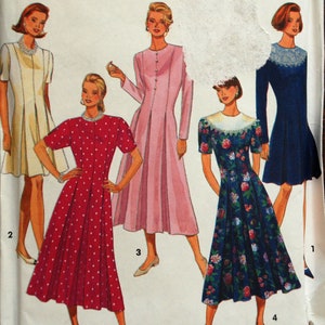 Vintage Sewing Patterns, Simplicity UNCUT Sewing Pattern, 8120 Sewing Dresses Pattern, Vintage Sewing Pattern, 80s Sewing Pattern