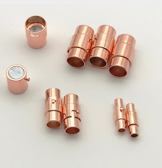 Magnetic jewelry clasp with hotsell safety catch