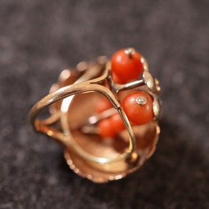 Antique Victorian 14K 585 Yellow Gold Salmon Red Coral Ring Flower size 3.5 image 3