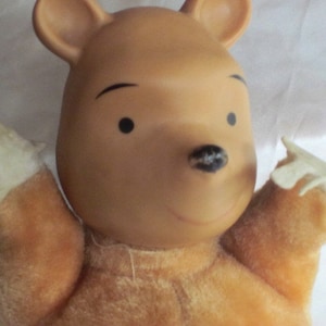 WINNIE The POOH Vintafe tinkly Doll, Roly Poly Pooh, Walt DISNEY Productions, Winnie The Pooh, Disney Child&#39;s Gift,old Pooh Doll,Tinkle Toy