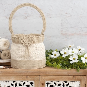 Bucket Bag Crochet Pattern, DIGITAL PDF DOWNLOAD, Customizable Drawstring Purse for Women, Shoulder Bag with Flower