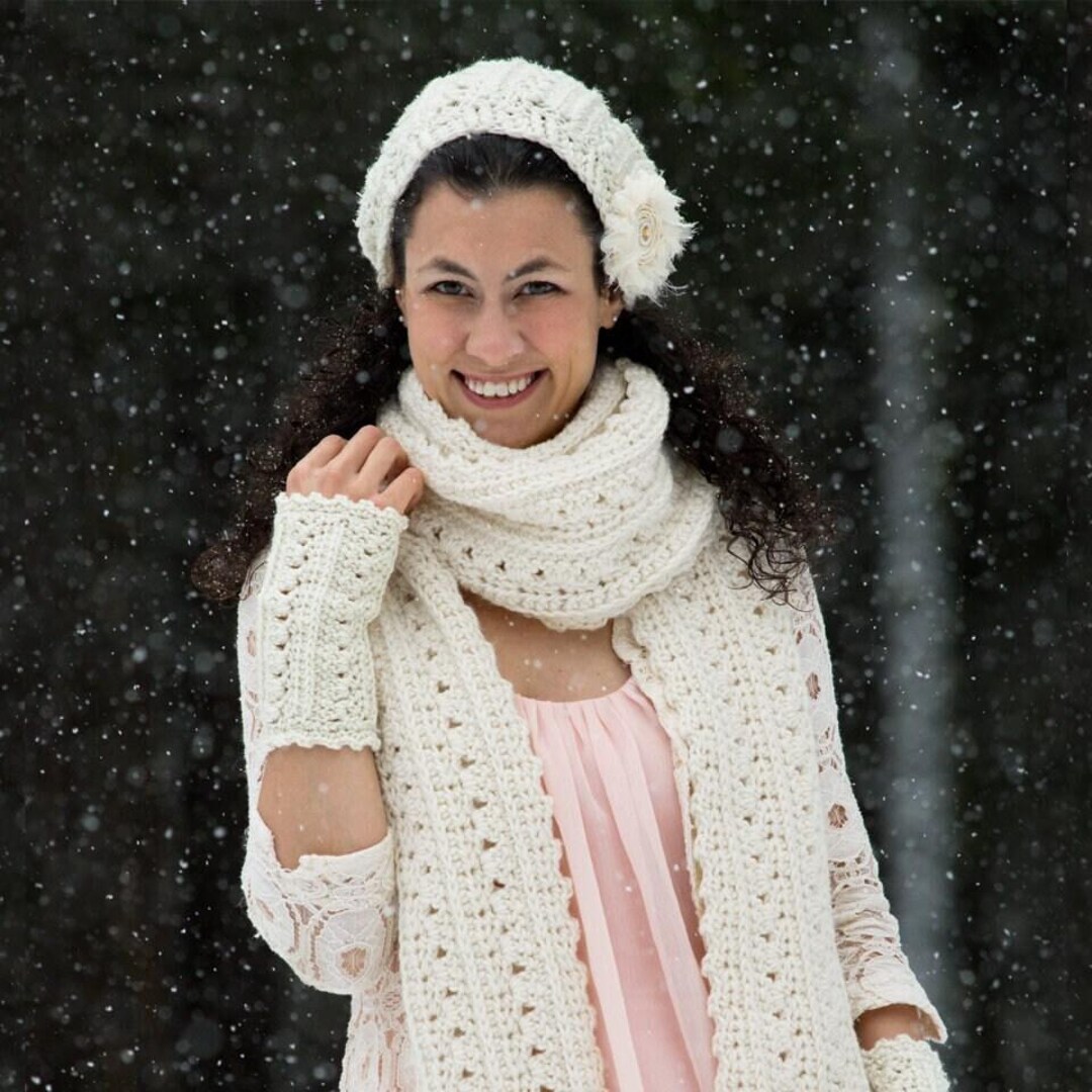 Super Scarf Crochet Pattern, DIGITAL PDF DOWNLOAD, Women's Easy Lacy ...