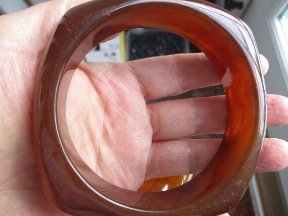 Vintage Squared Semi Translucent Bangles Set - image 6