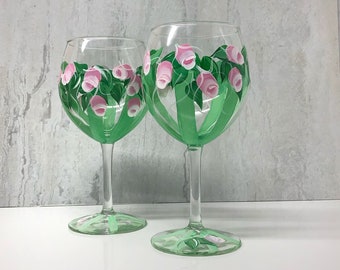 Painted Wine Glasses, Thinking of You Gift, Gift for Her, Personalized Wine, Pretty Wine Glasses, Wine Lover Gift, Going Away Gift