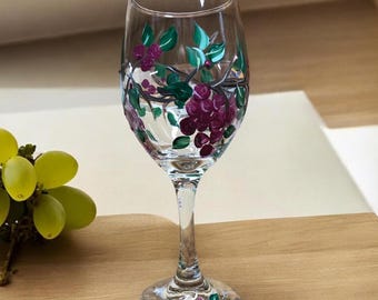 Grapevine Wine Glasses, Hand Painted Wine Glass, Grapes on Wine Glass, Italian Dining Decor, Housewarming Gift, Painted Glassware