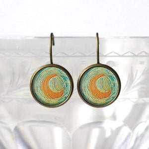 Van Gogh Moon Earrings - Vincent van Gogh Jewery - Unique Moon Art Gifts for Women - Cute Bronze 14mm Leverback Earrings