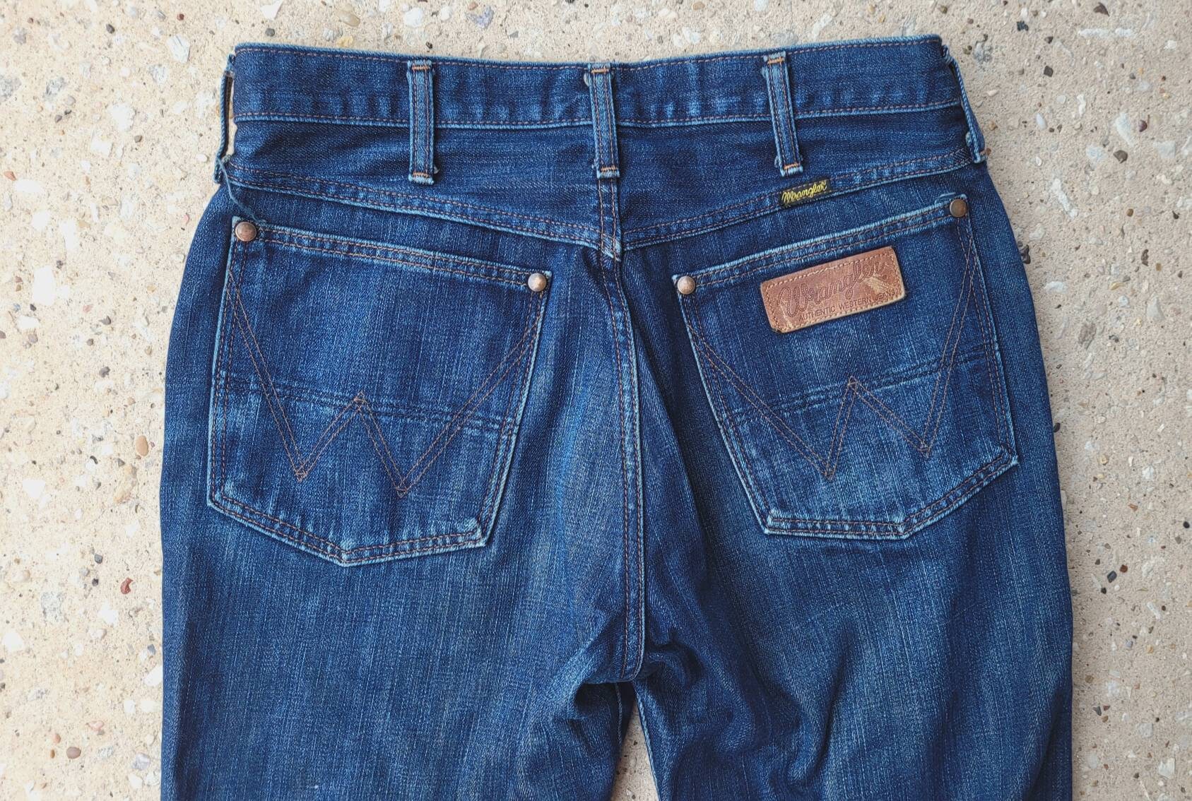 Dark Wash Wrangler Denim Jeans,  Wrangler Denim Jeans, boyfriend jeans, Size 32