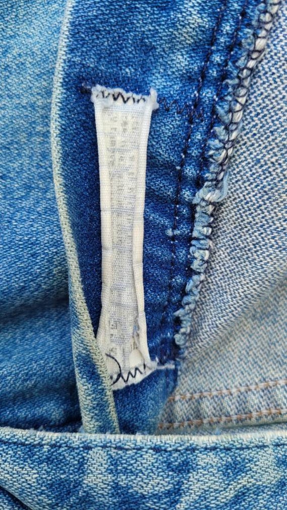 Vintage Wrangler Jeans, Size 33 Waist, 1990's Dis… - image 3