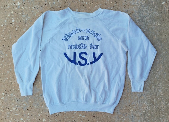 Vintage Poly Blend Graphic Sweatshirt, Raglan Sty… - image 1