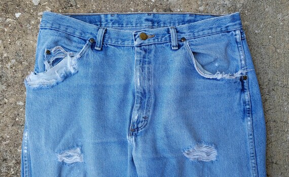 1980's Vintage Wrangler Jeans, Distressed Denim, … - image 5