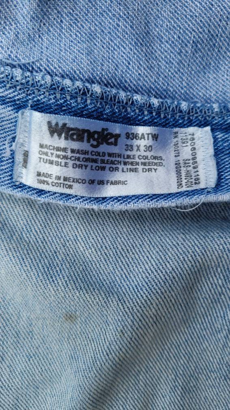 Vintage Wrangler Jeans, Distressed Wrangler Denim, Light Wash Wrangler Jeans, Size 33x30 image 5