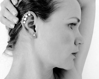 Earcuff Ohrspange, Ohrmanschette, Ohrschmuck ohne Ohrloch,  Ohrringe Cuff, Ohrclip, moderne Ohrschmuck, Ohrschmuck mit Perlen