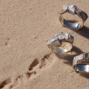 Silberring, Ring aus Silber, Statementring Ring in Steinoptik, Hochzeitschmuck, Silberschmuck, Ring mit Struktur, Moderne Schmuck Bild 1