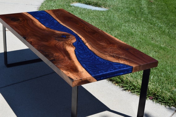 Walnut resin coffee table deals