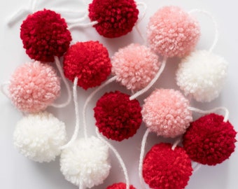Tri-Color Red Valentines Day Yarn Pom Pom Garland, Pom PomGarland, Home Mantle Decor, White Blush Pink & Red Garland, Nursery Decor Garland